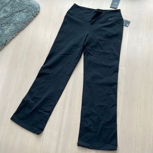 NWT Nike Leggings